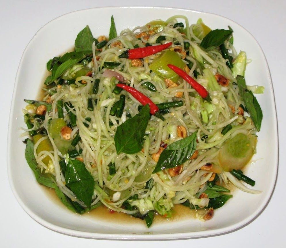 ボック・ルホン(クメール風青パパイヤサラダ)