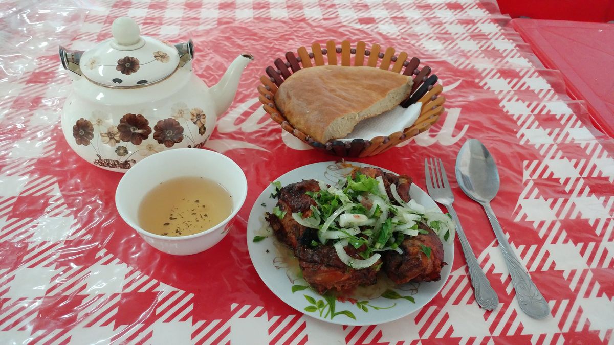 ゴウルマ(羊肉の素揚げ)